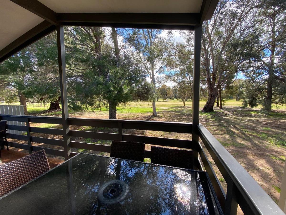 Cobram Barooga Golf Resort Kültér fotó
